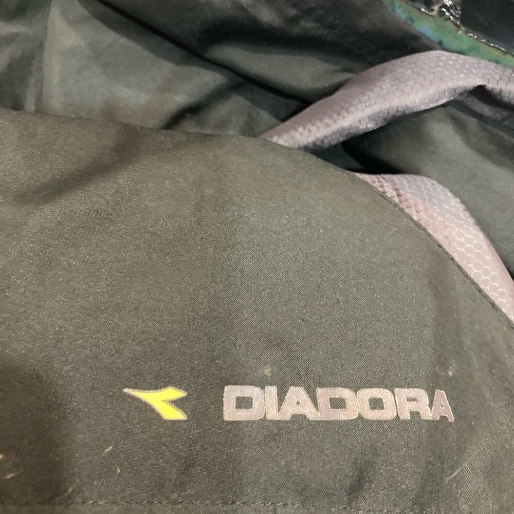 DIADORA Sz M Soccer Brand Unlined with Pockets Wind Breaker Jacket - Picture 6 of 6